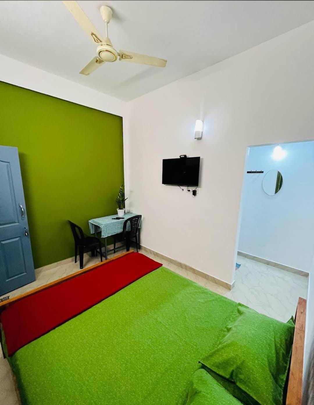 Munnar Lush Greens Exterior photo
